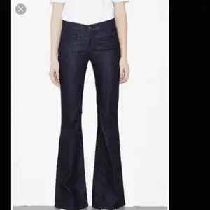 Jeans från mih i modellen Marrakesh jeans. Mycket bekväma och i utmärkt passform. Utmärkt skick.
