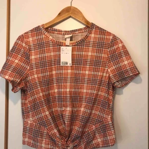  - Helt ny med lappar kvar. Jag bjuder på fraktkostnaden 💌