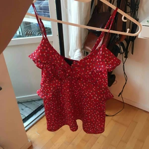  - Linne i silke (?) strl xs från H&m 