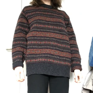 Tjocktröja - MYSIG och burrig stickad tröja. Stor och gosig.