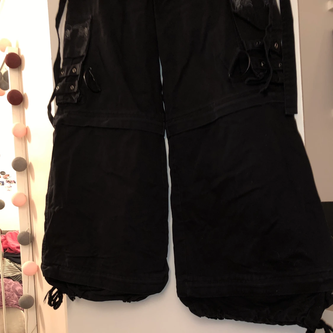 Coola svarta byxor - 91