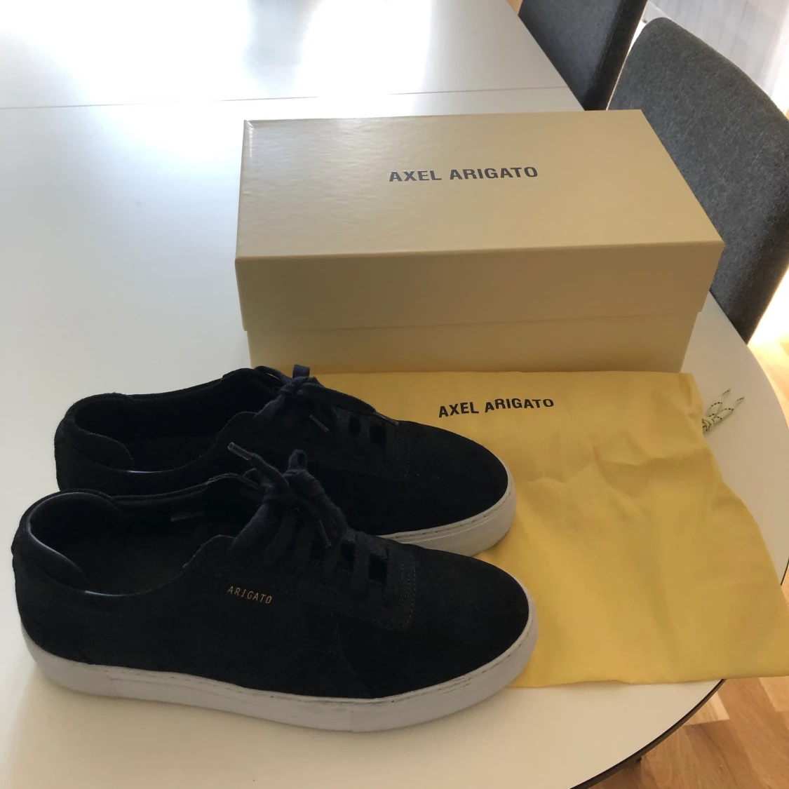 Axel Arigato platform sneakers strl 42⚡️