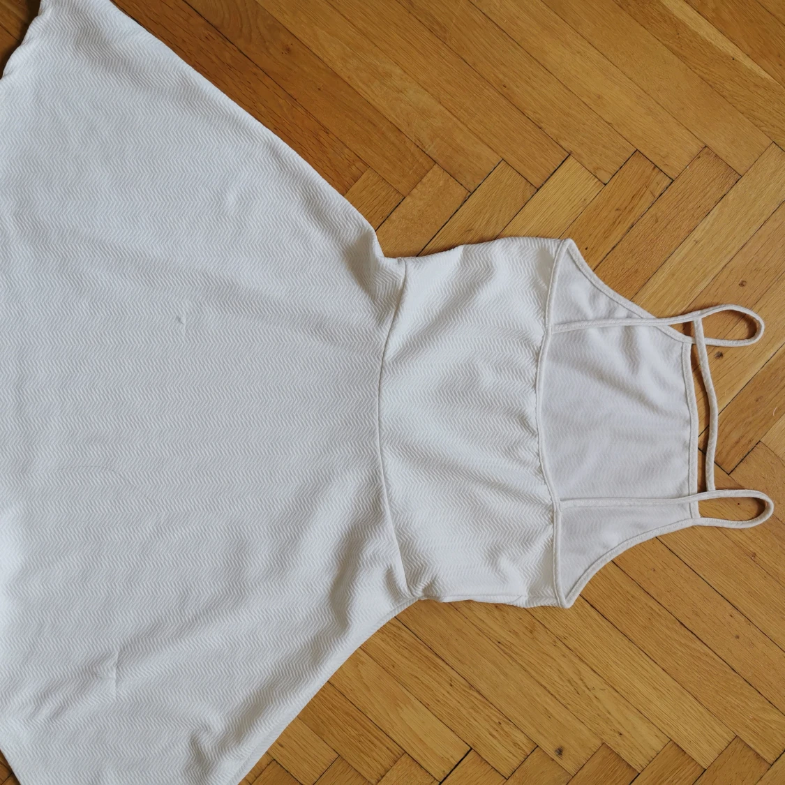 Vit sommarklänning - 90