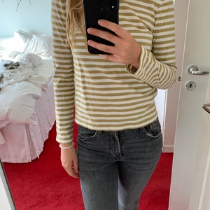 Skit snygg långärmad t-shirt - Långärmad t-shirt från & other stories i storlek xs❤️ 