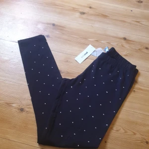 Leggings,Gina Tricot.Helt nya.  - Leggings