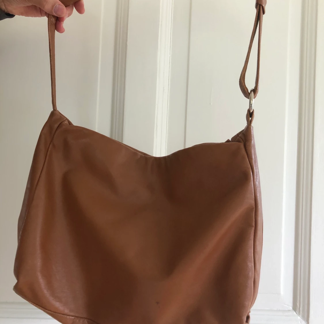 Snygg rymlig handväska - 91