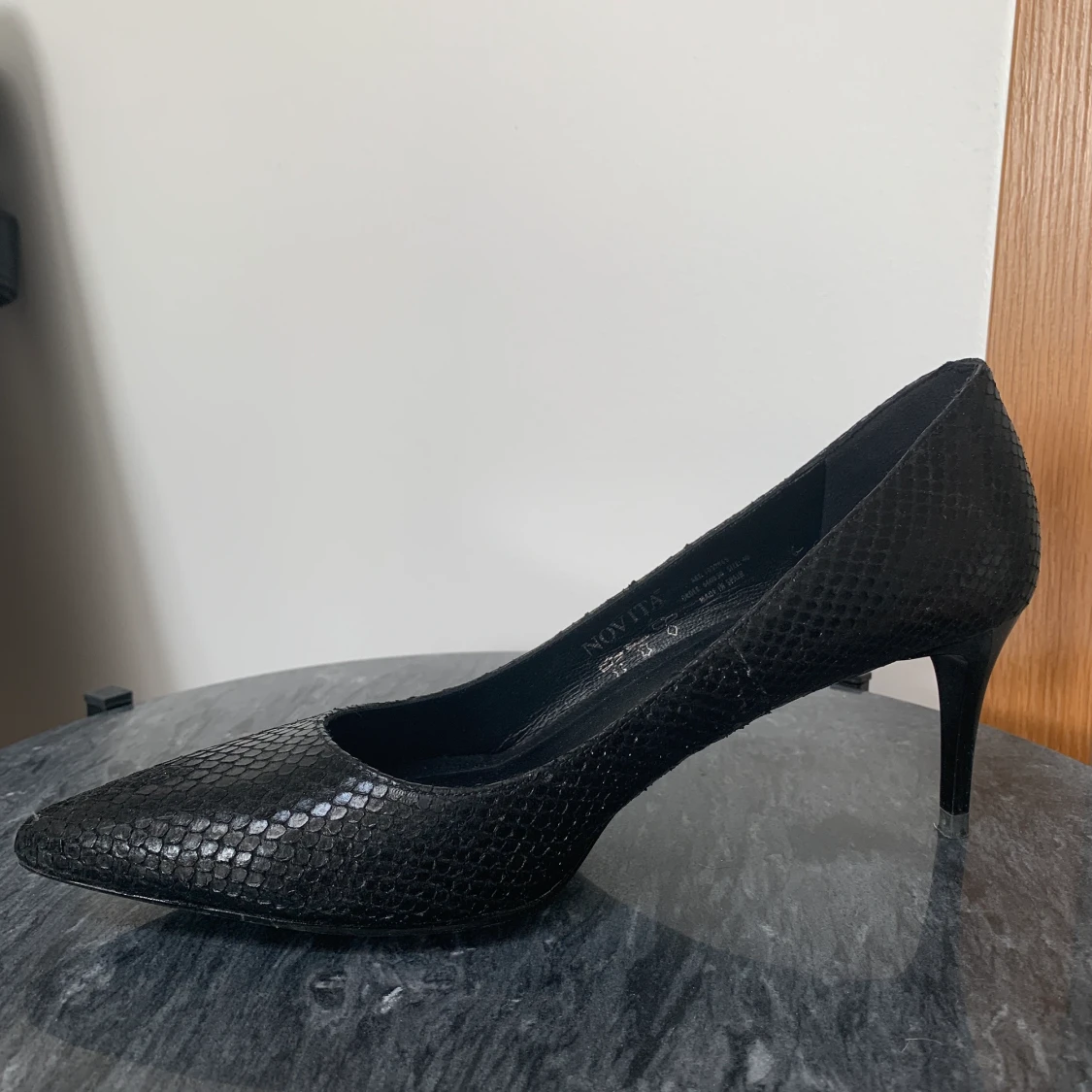 NOVITA skor Nypris 1200kr