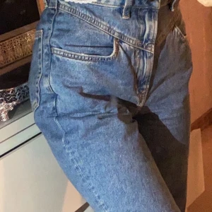 Byxor  - Sköna byxor inte för tajta, bra passform 