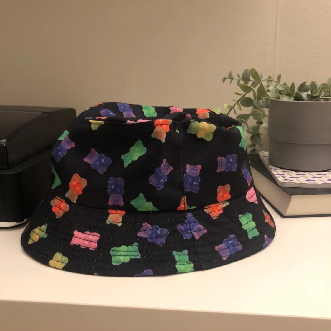 Hatt med gummibjörnar - 90