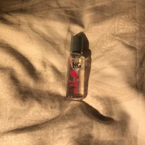 Ng Acidfree primer 9ml - Öppnad men oanvänd (Nypris 53kr){KÖPAREN STÅR FÖR FRAKT!}