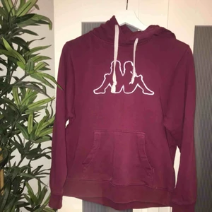  - Säljer min kappa hoodie! Äkta kappa, jättefin inga hål, som ny ❤️
