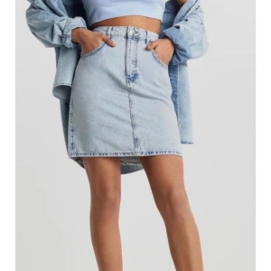 Jeanskjol - Från Gina använd 1 gång 