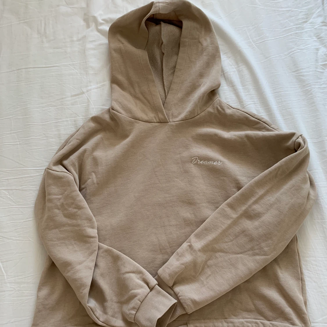 Huvtröja från Gina Tricot - 90