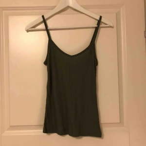  - Linne med ställbara axelband Priset är inklusive frakt🥳