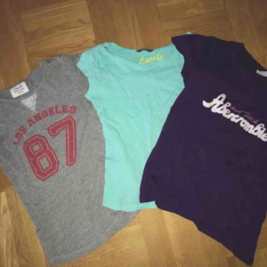  - T-shirts 3 st t-shirtar i storlek xs Styckpris : 35 Alla: 80 kr