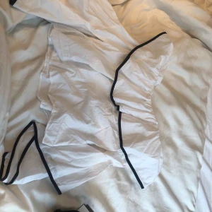  - Jätte fin och classy tröja från zara. 