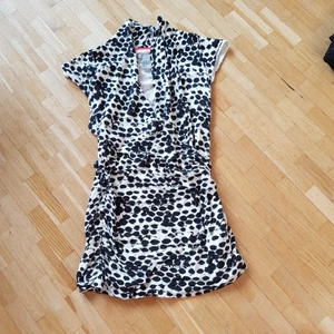  - Hämtas i Hagsätra eller möts upp (Medborgarplatsen eller Gullmarsplan) Alternativt skickar, köparen står för frakt