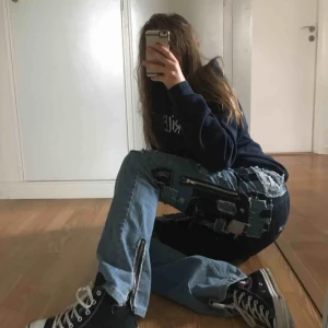  - Mer bilder på byxorna✨