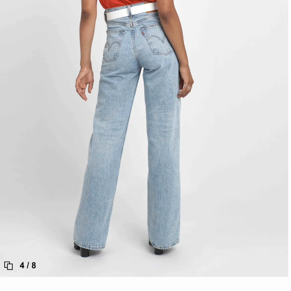 Levis wide ribcage jeans,nyligen köpta!!!. Jeans & Byxor.