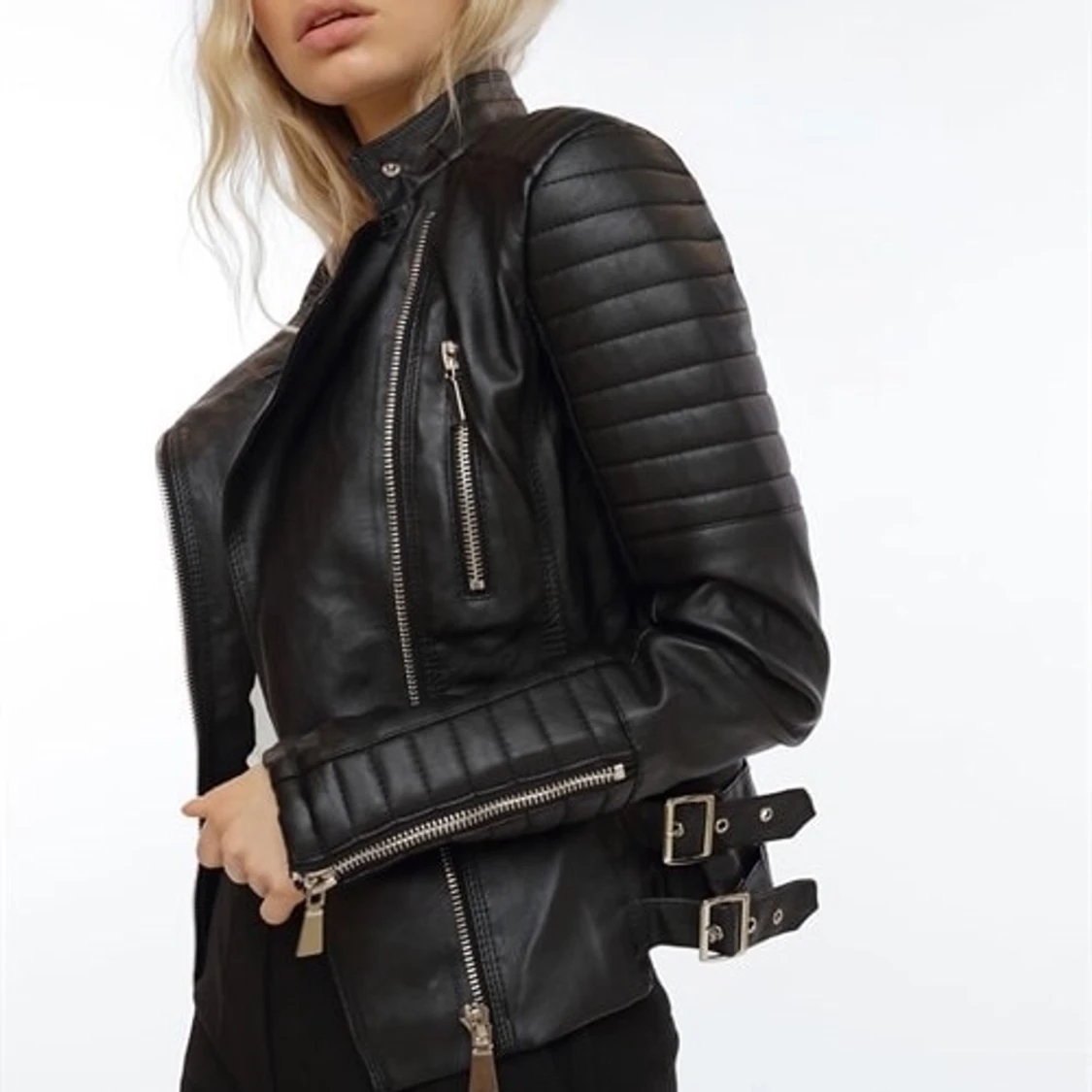 Chiquelle skinnjacka strlk 40