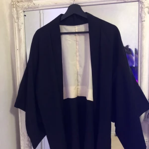 Äkta japansk kimono jacka - En kimono jacka från japan. 