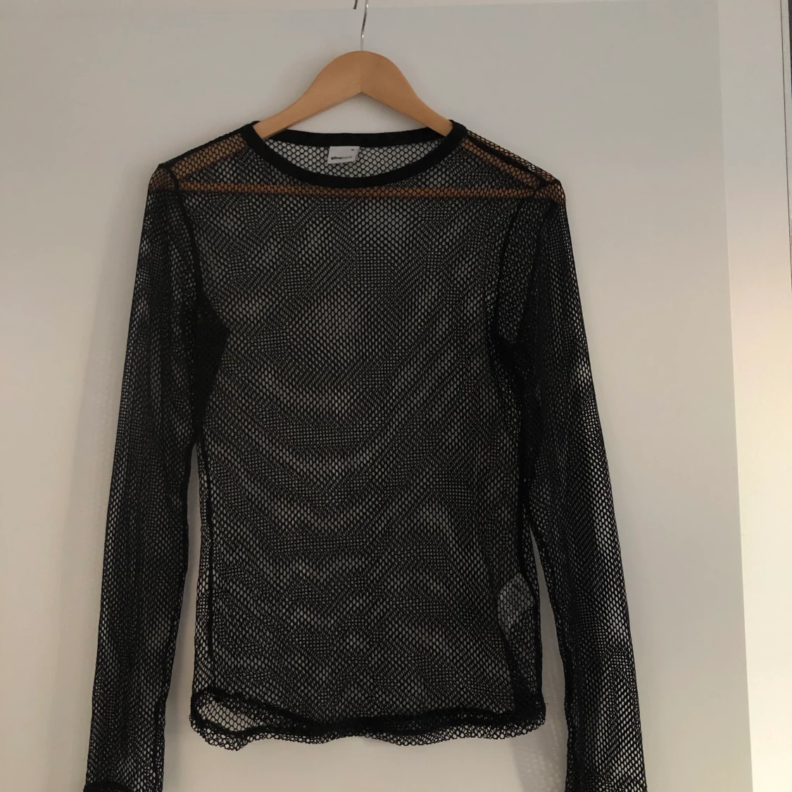 Svart nättröja