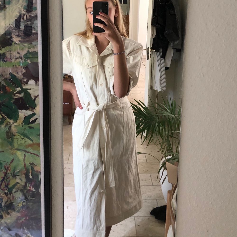 Twill shorts dress från Arket | Plick 