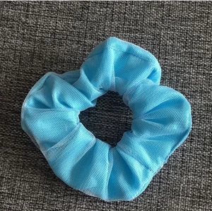 Scrunchies  - Själver dessa egna sydda scrunchies för 25 + 11kr frakt