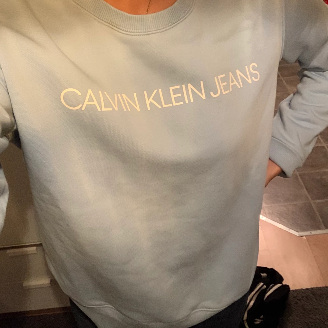 Calvin Klein tröja  - 91