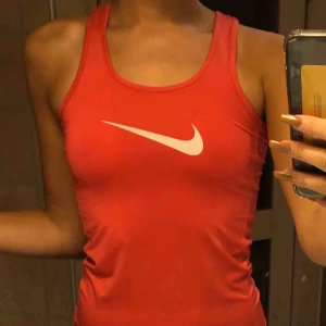  - nike tränings topp rosa