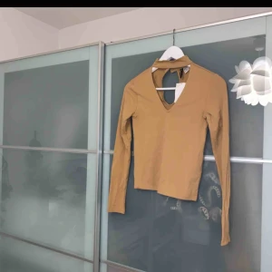  - Köpt på hm förra året helt oanvänd med tags