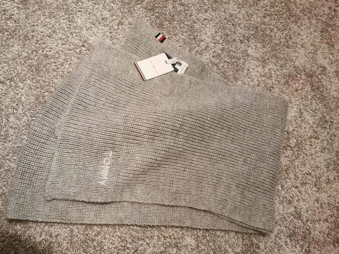 Tommy hilfiger halsduk
