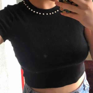  - Söt ribbad croptop från zara! 