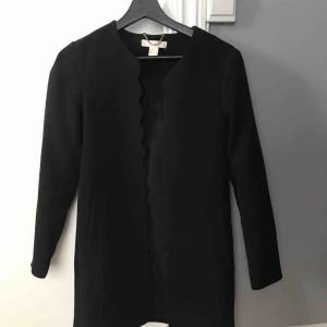  - En superfin och skön kappa! Använder inte längre, köpare står för frakt 🥰