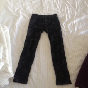  - Leggings med blommor 