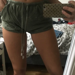  - Sköna mjukis-shorts ifrån H&M.