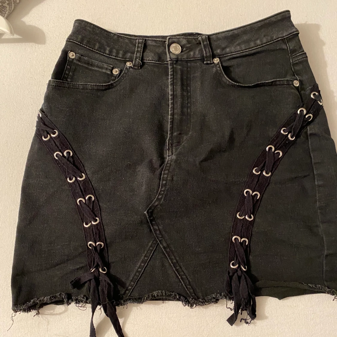 Kjol från bikbok - 91