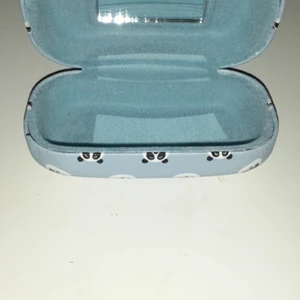 Smyckeskrin  nytt  - Jättesöt smyckeskrin ta med sig på resa eller något annat i den :) 