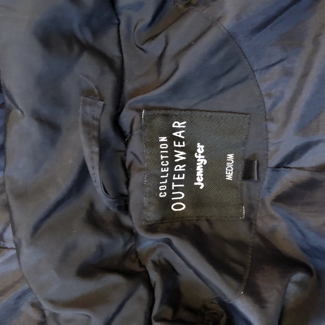 Marinblå vinterjacka - 91