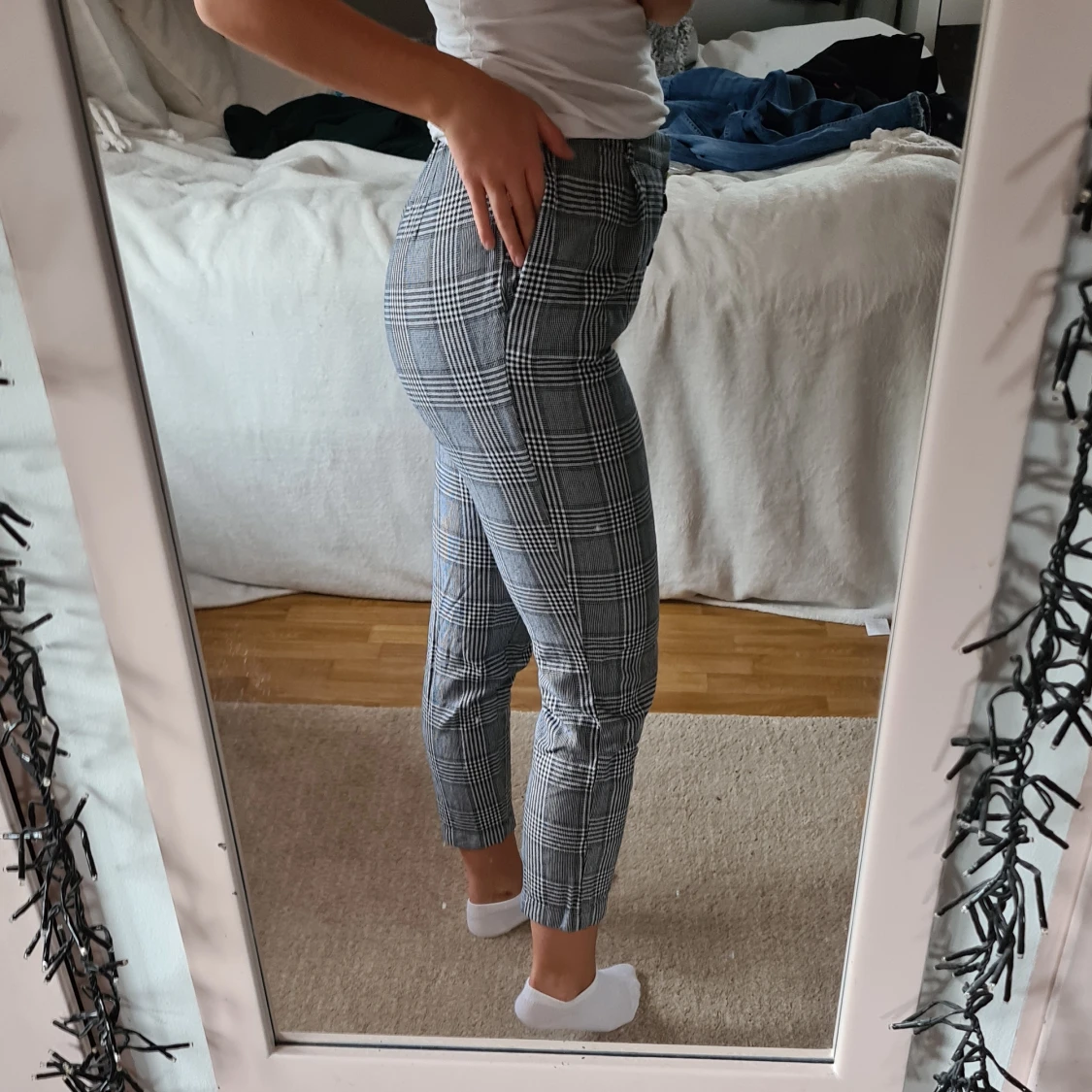 Rutiga byxor från Mango - 90