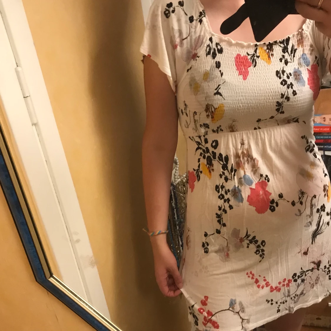 Vit klänning H&M strl S - 90