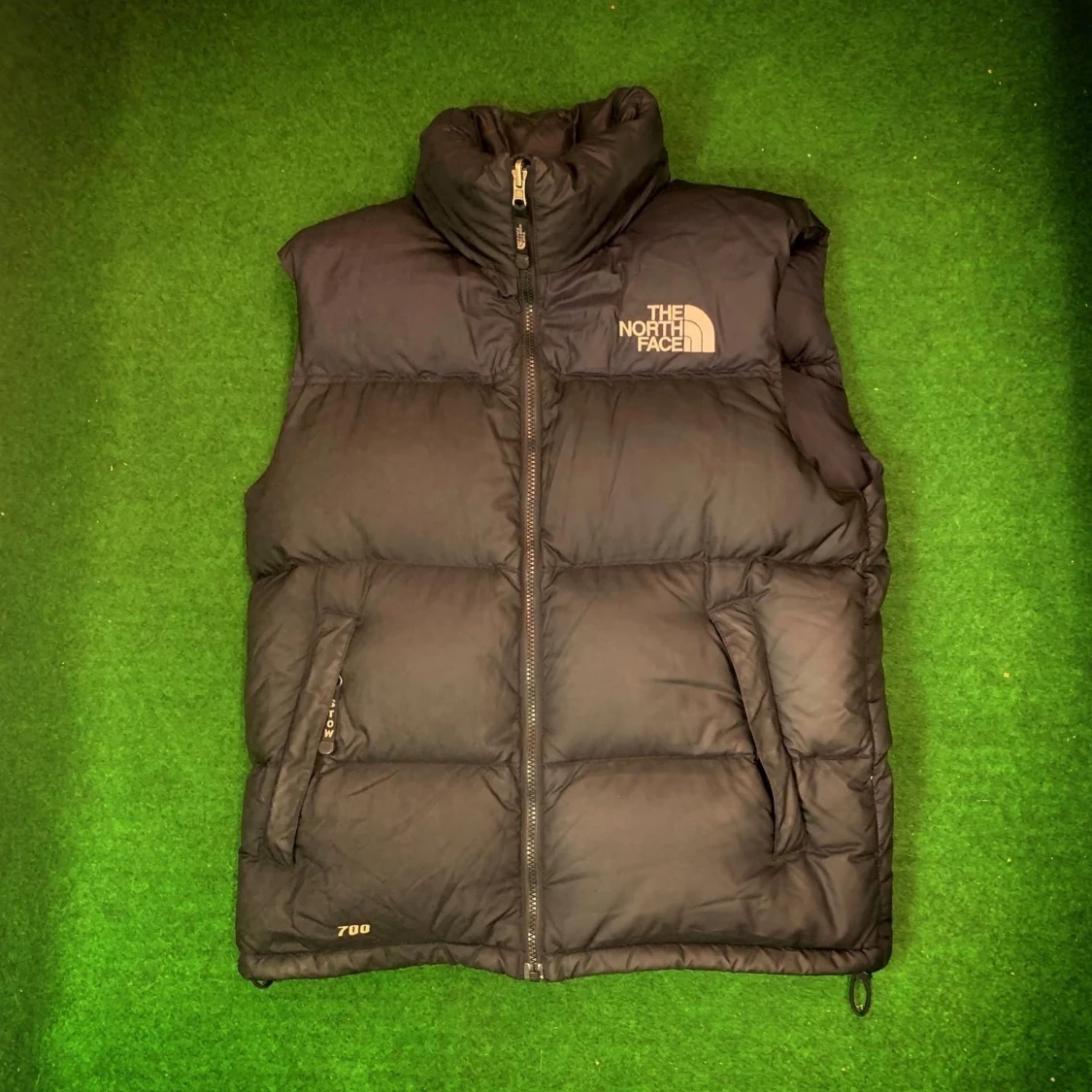 TNF retro nuptse väst - 90