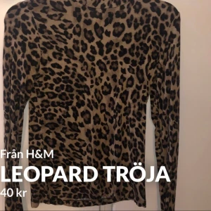 Leopard mönstrad tröja  - Leopard mönstrad tröja från H&M. Jätte mjukt material. Mitt pris: 40kr + frakt 