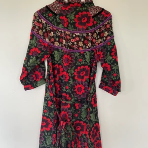 Superfin klänning från Rules by Mary! - Jättefin klänning med fina detaljer! 