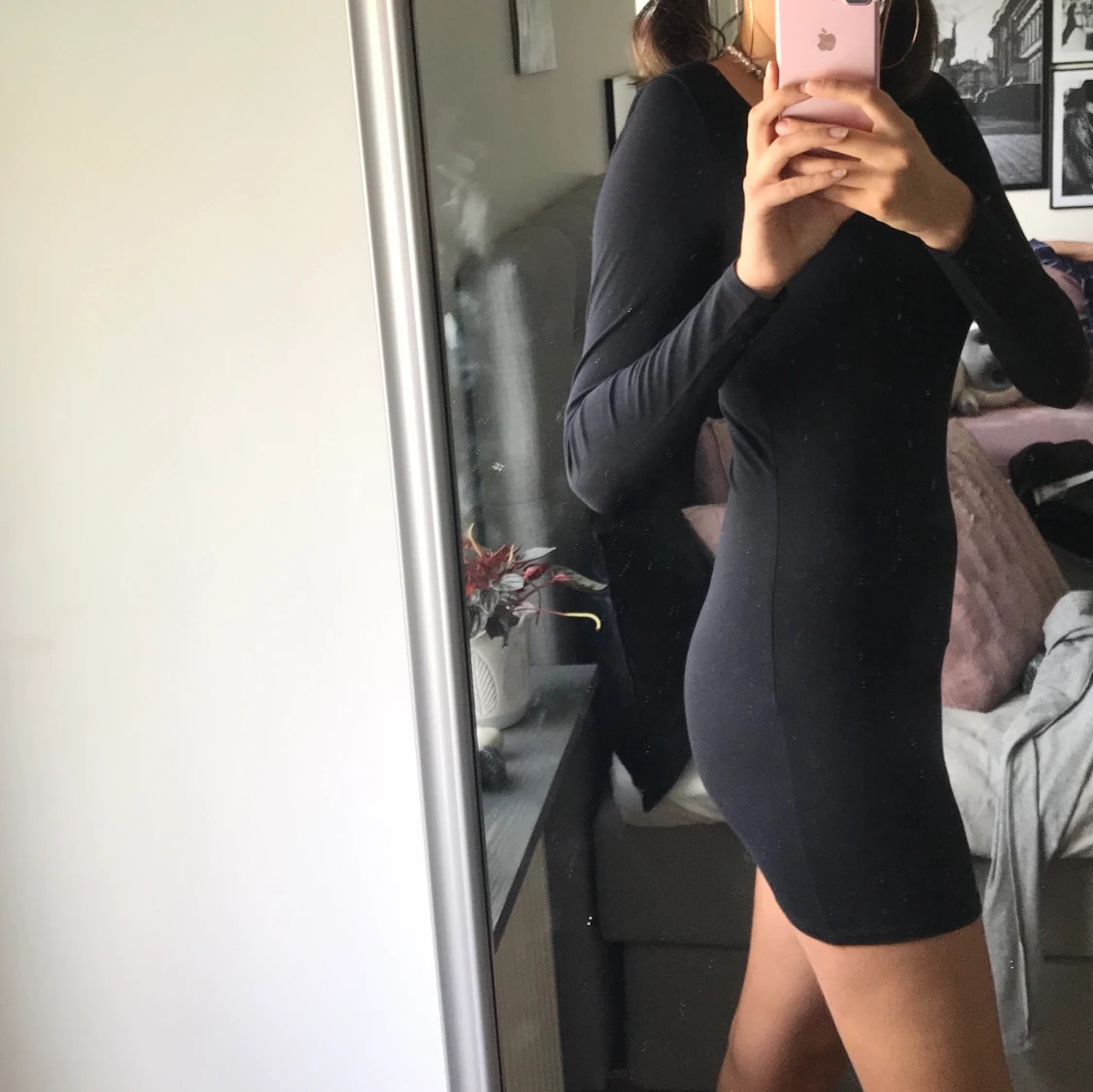 Svart långärmad klänning - 90