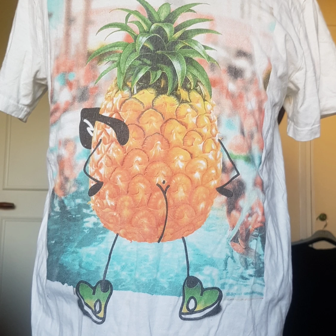 Ananasrumpa-t-shirt säljes - 91