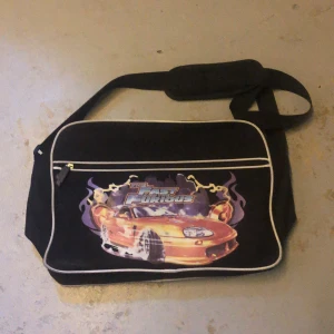 Skolväska  - Fast and furious