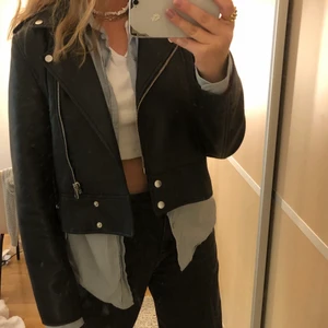 skinnjacka - skinnjacka från pull &bear, frakt tillkommer 