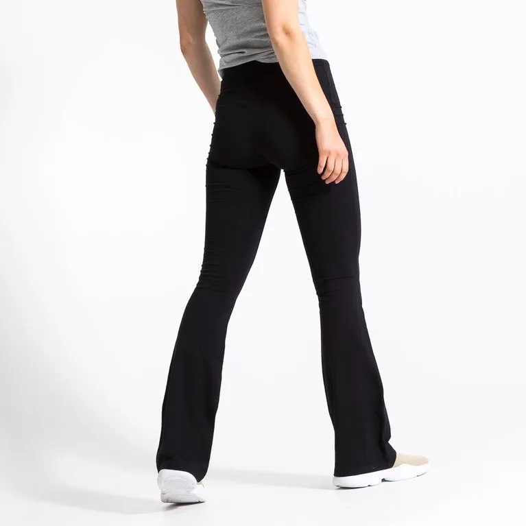Säljer ett par helt nya bootcut leggings från lager 157. Lapp finns kvar! Storlek S. Det är leggings material så stretchigt! Högmidjade! . Jeans & Byxor.