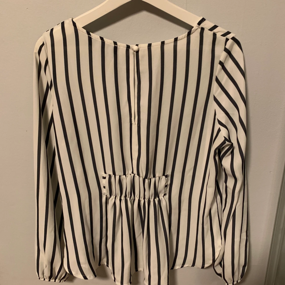 långärmad blus  - 90